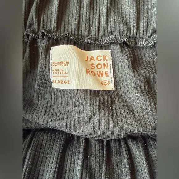 Black Ribbed Skirt - Picture 5 of 6